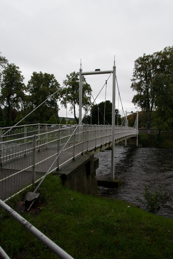 Inverness, Ness Islands, Footbridge